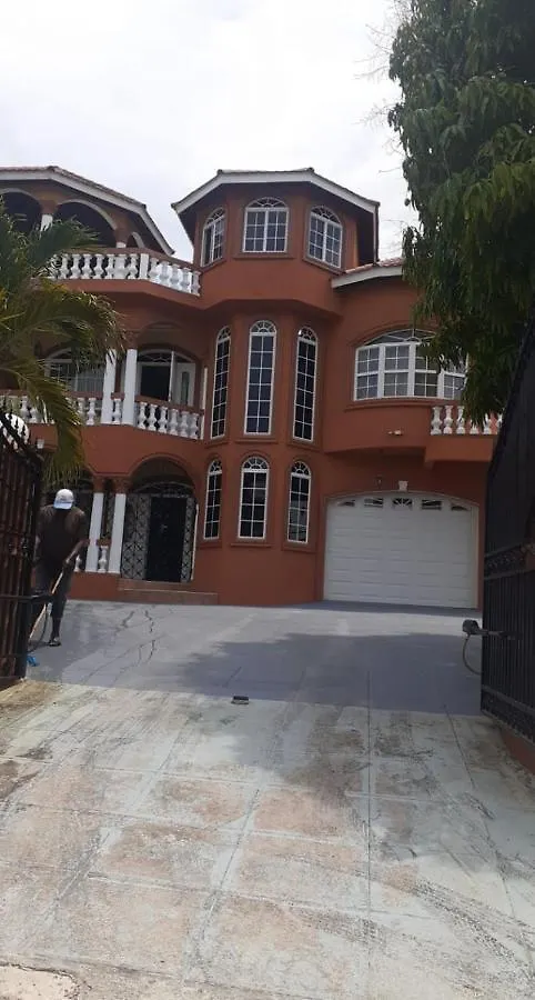 Guest house Cazwin Villas Montego Bay