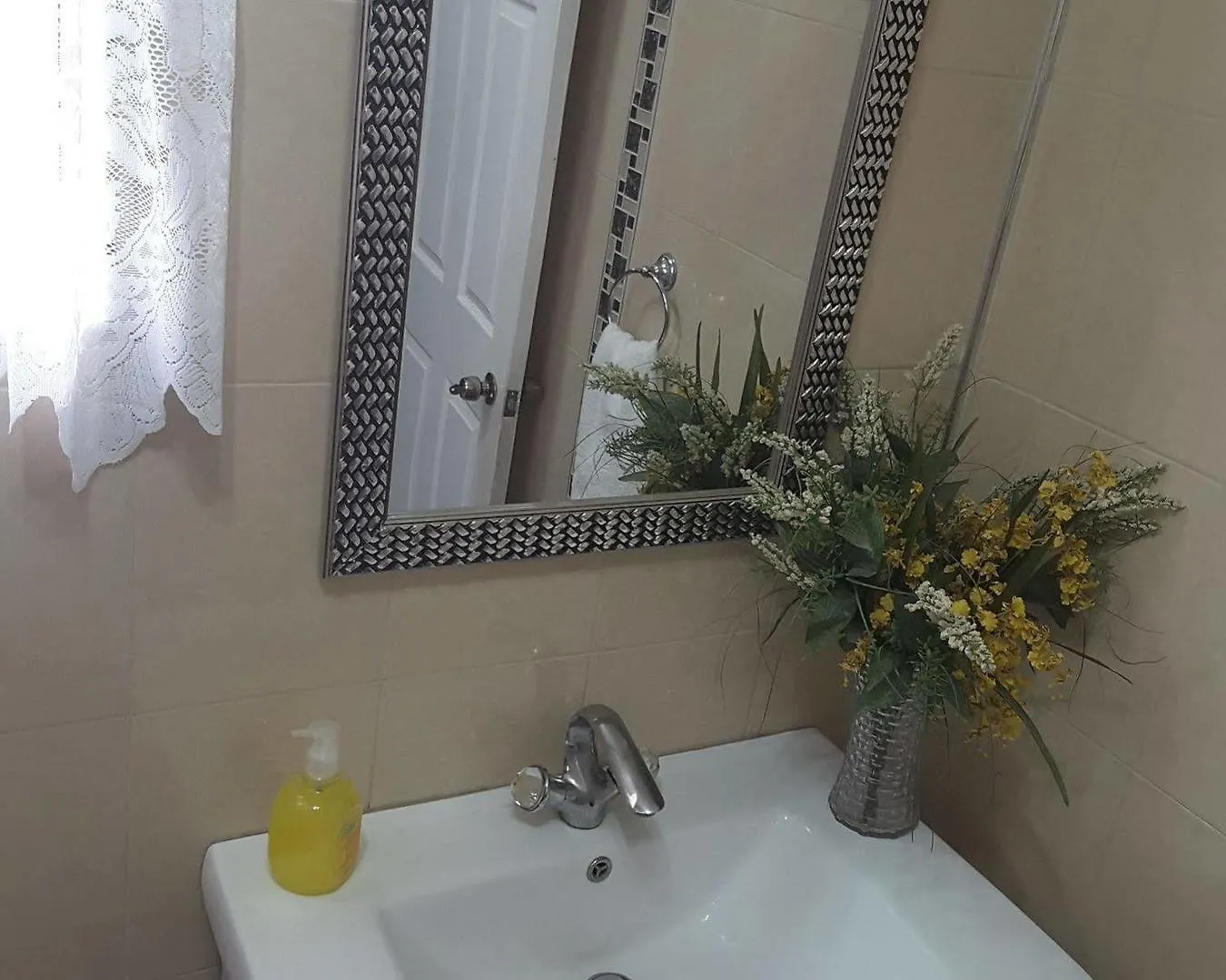 Cazwin Villas Montego Bay 3*,